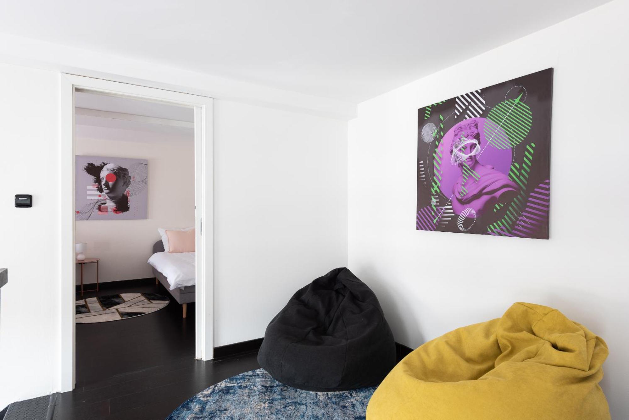 Apartments With Large Balcony, Parking Prag Exteriör bild