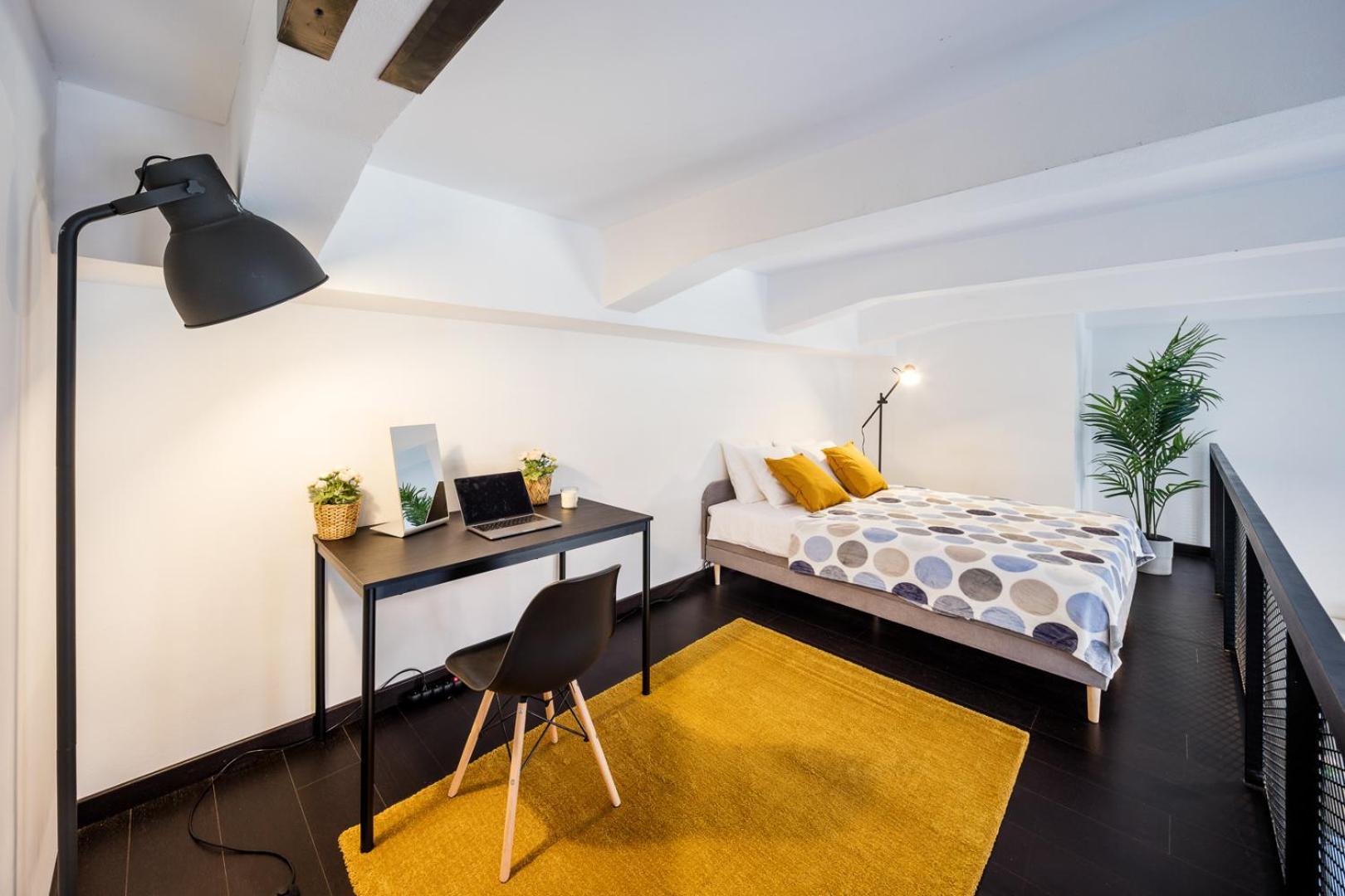 Apartments With Large Balcony, Parking Prag Exteriör bild
