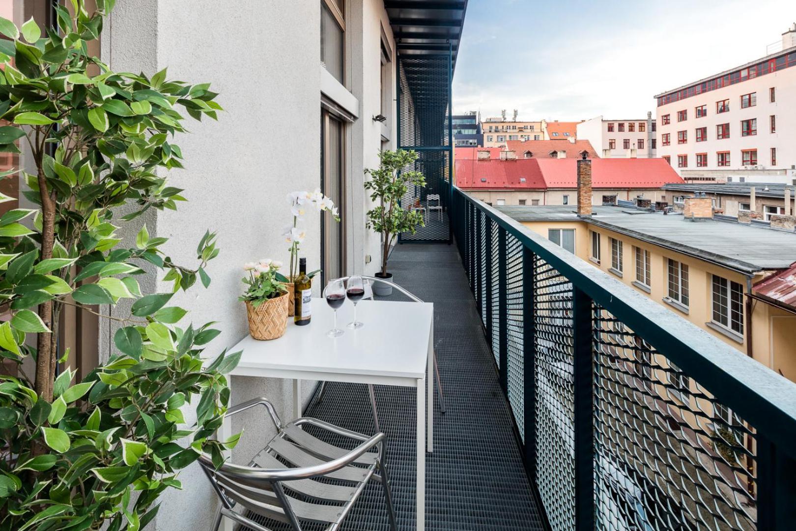 Apartments With Large Balcony, Parking Prag Exteriör bild