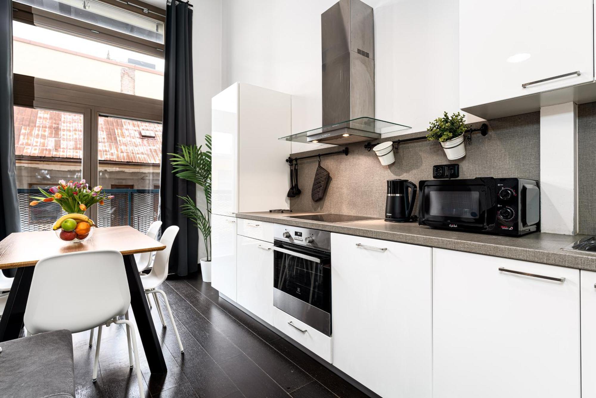 Apartments With Large Balcony, Parking Prag Exteriör bild