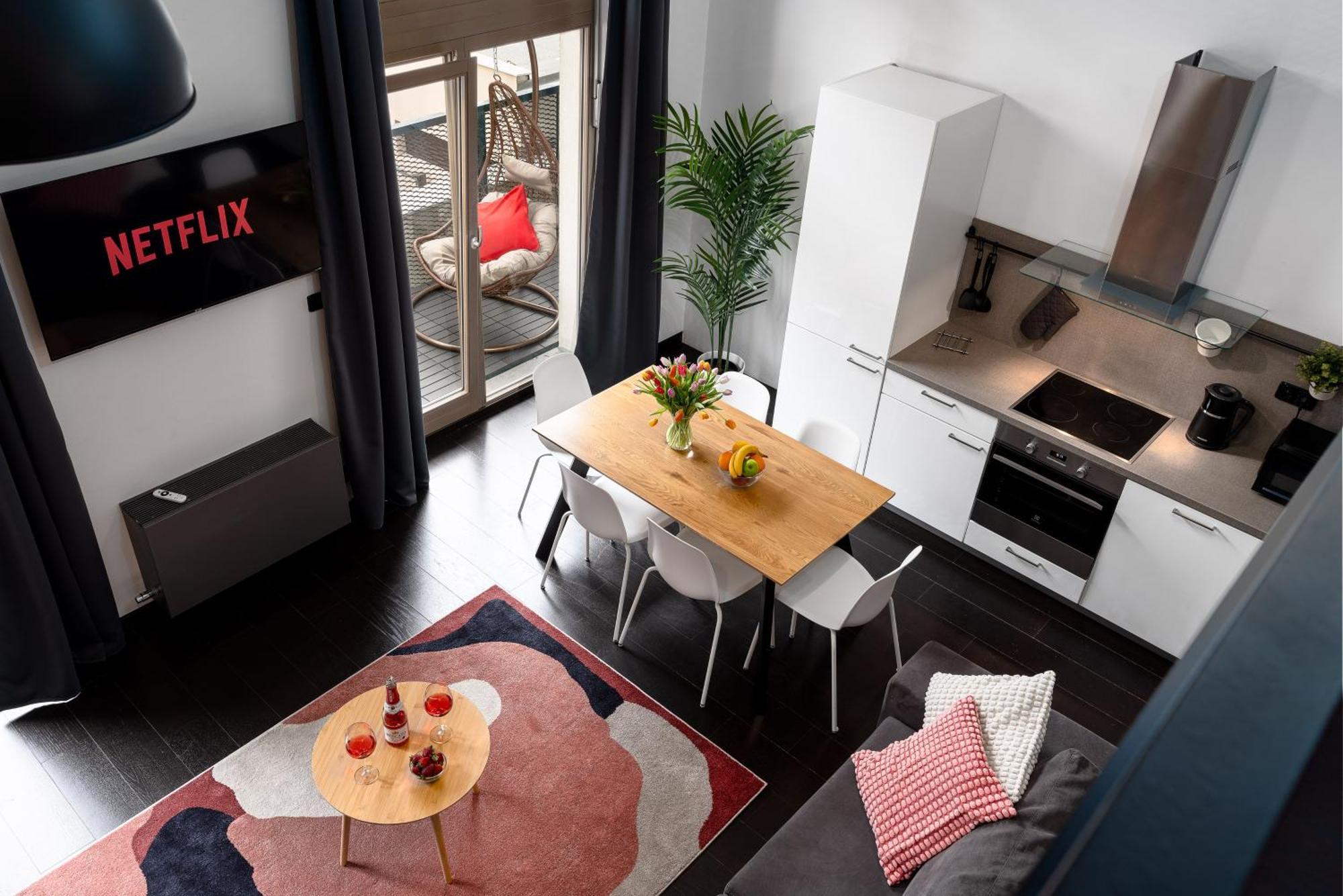 Apartments With Large Balcony, Parking Prag Exteriör bild